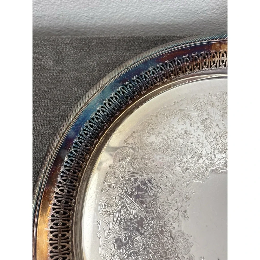 Vintage 1970s Wm Rogers 162 Round 15 Inch Silver Plated Serving Tray Patina